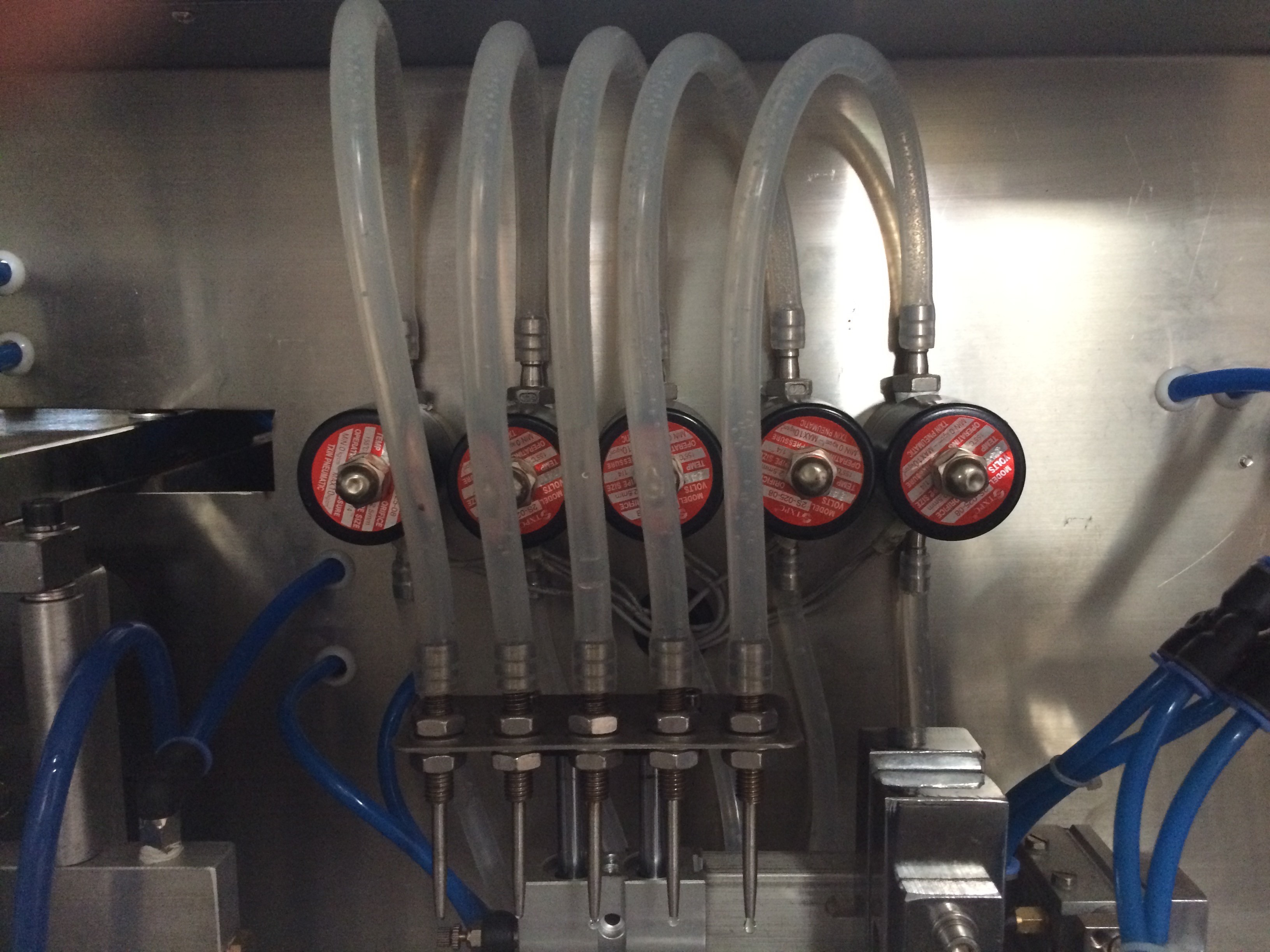 Mini Automatic Liquid Filling And Sealing Machine for Plastic Ampoule Packing